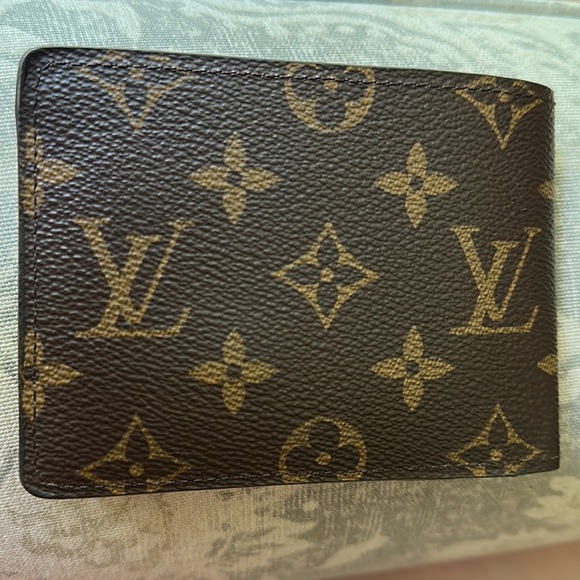 Louis Vuitton Multiple Wallet - Picture 2 of 6
